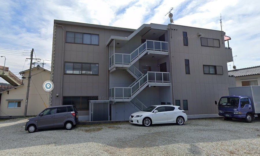 神戸市北区道場町塩田のマンションの建物外観