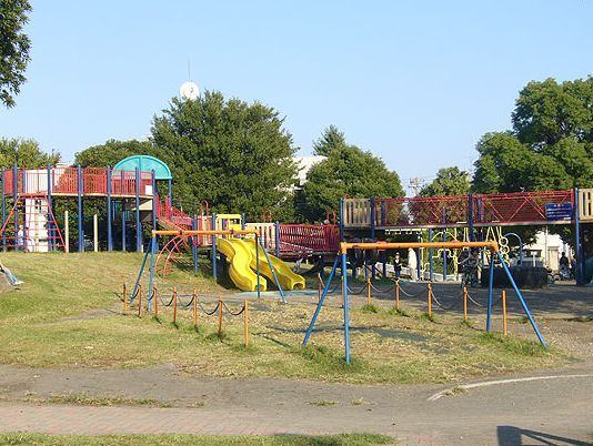 【ビサージュ横浜壱番館の公園】