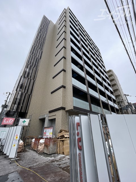 吹田市垂水町のマンションの建物外観