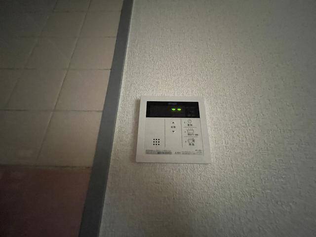 その他設備　給湯パネルです。