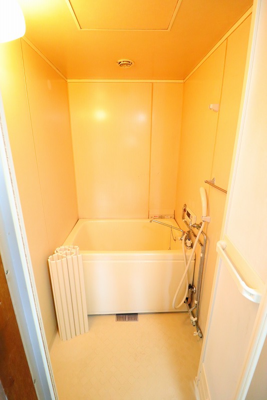 バス・シャワールーム　バスルームです☆