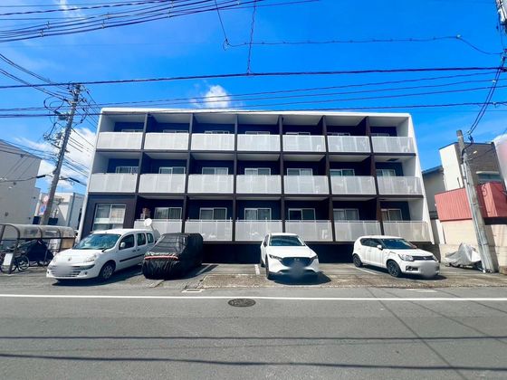 【岡山市北区神田町のマンションの建物外観】