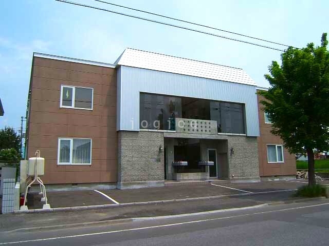 スターハイツ常盤公園の建物外観