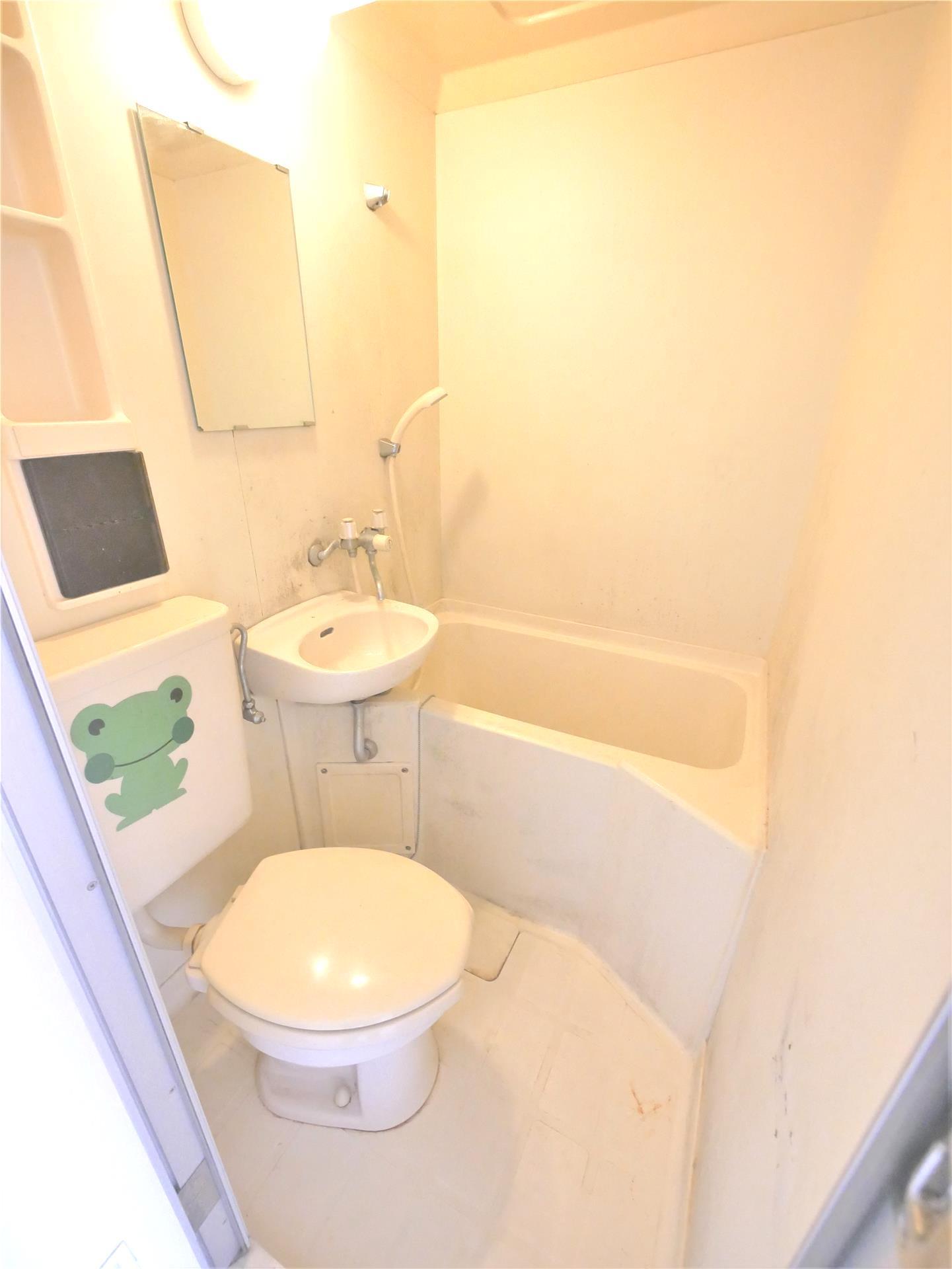 バス・シャワールーム