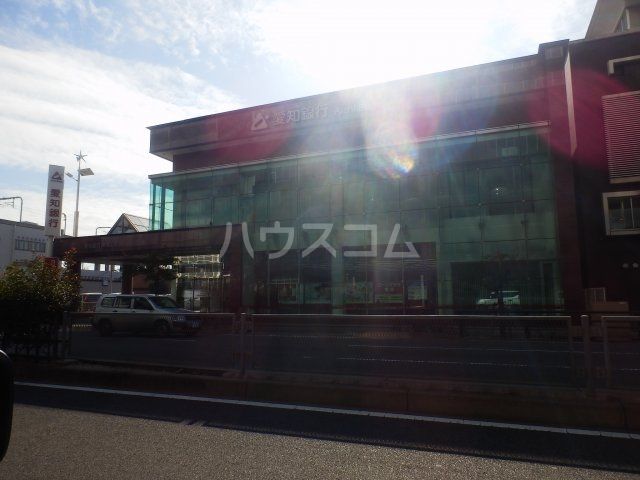 銀行　あいち銀行 東海支店（銀行）まで5263m