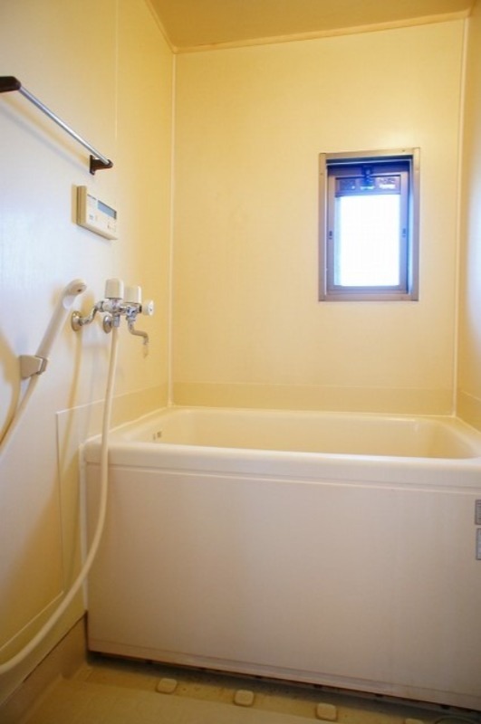 バス・シャワールーム　図面と現状に相違がある場合には現状を優先