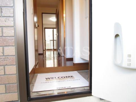 玄関　同物件別部屋のお写真です※現況優先