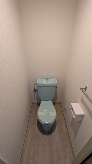 トイレ　※別部屋の写真です