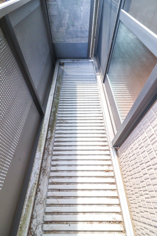 バルコニー　図面と現状に相違がある場合には現状を優先