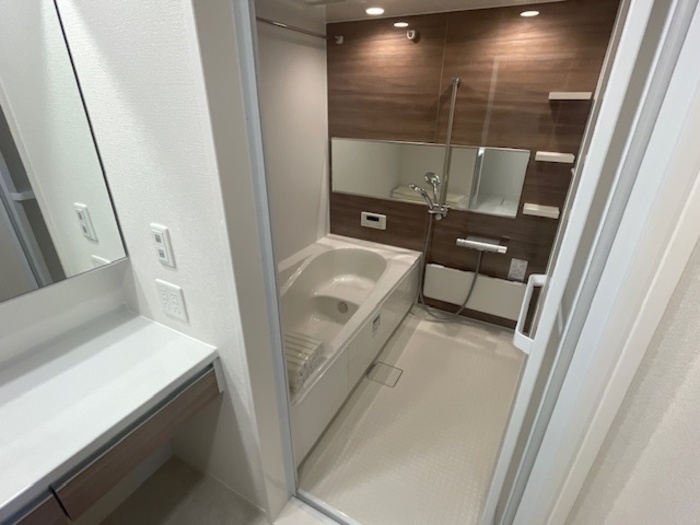 バス・シャワールーム