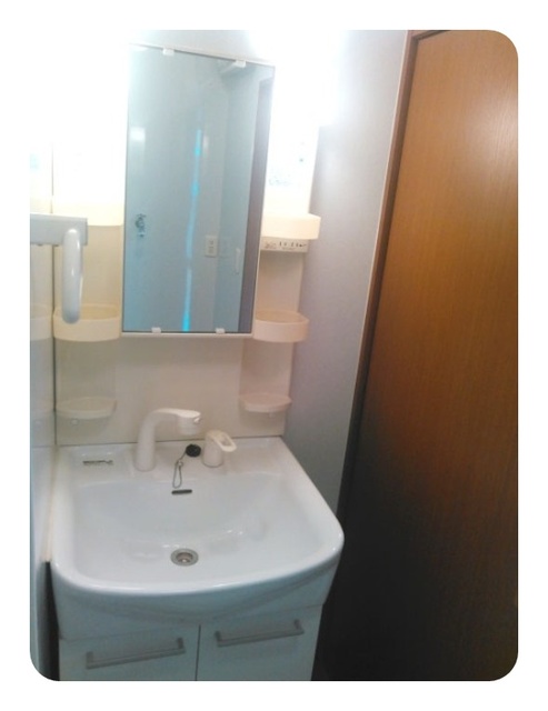 洗面設備　同物件別部屋写真（実際は現況を優先します）