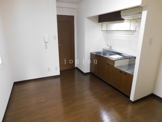 居室・リビング　同号室タイプ写真