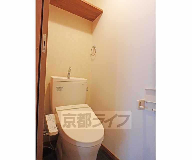 トイレ　清潔感のあるトイレです。