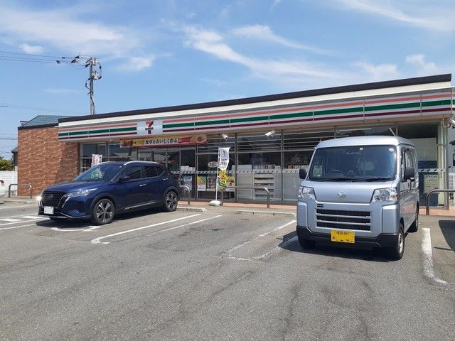 コンビニ　セブンイレブン糸島志摩師吉店（コンビニ）まで600m
