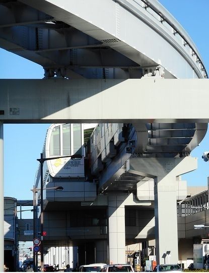 その他　泉体育館（その他）まで1740m