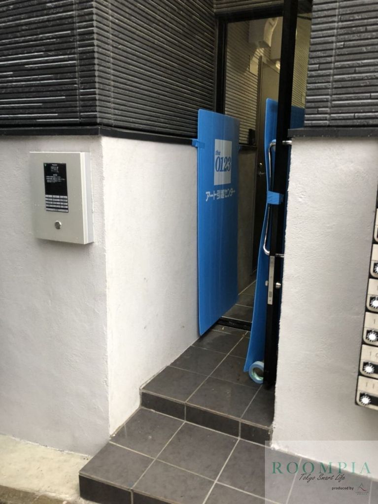 エントランス　エントランス