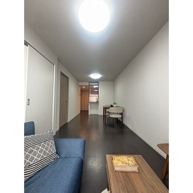 居室・リビング　※家具家電配置例モデルルーム参考写真 　現状優先