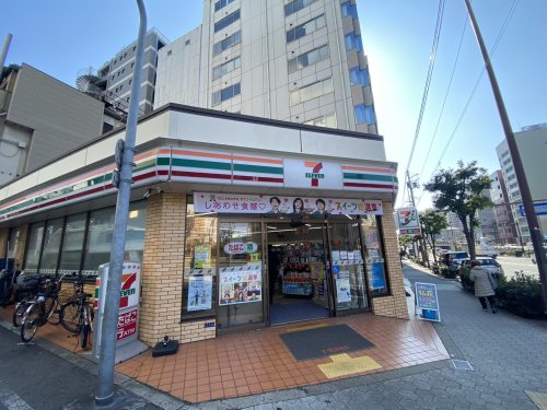 コンビニ　セブン-イレブン 大阪谷町９丁目店（コンビニ）まで174m