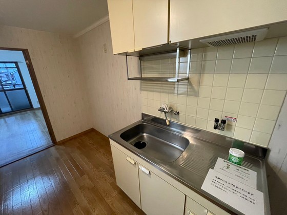 キッチン　※他号室の写真です。