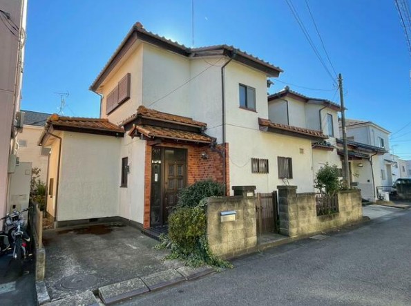 建物外観　現況優先