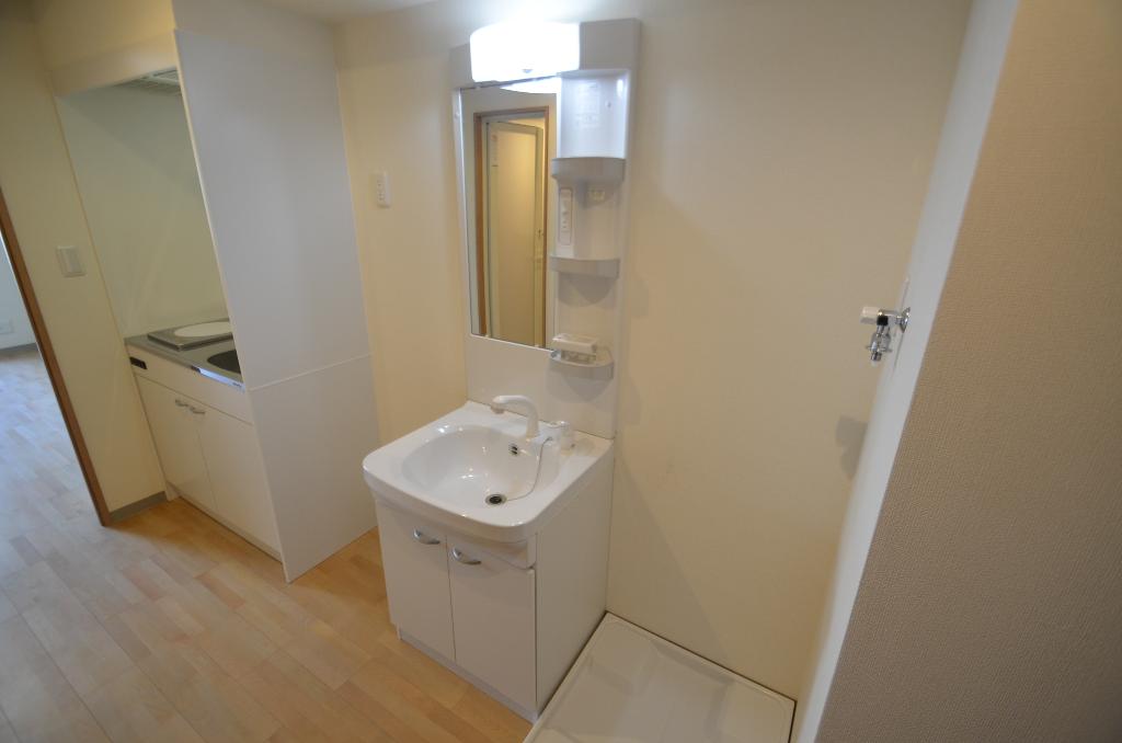 洗面設備　洗髪洗面化粧台