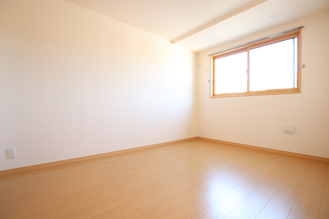 その他部屋・スペース　北側洋室６帖