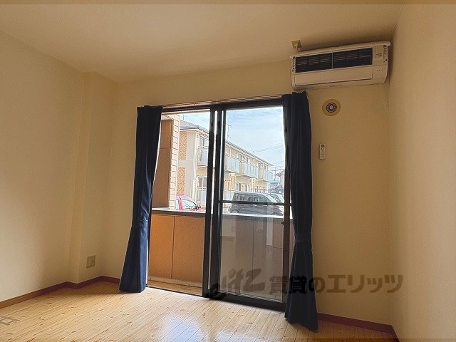 居室・リビング　洋室