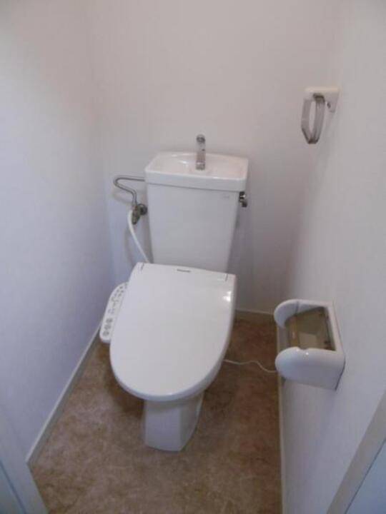 トイレ　トイレ