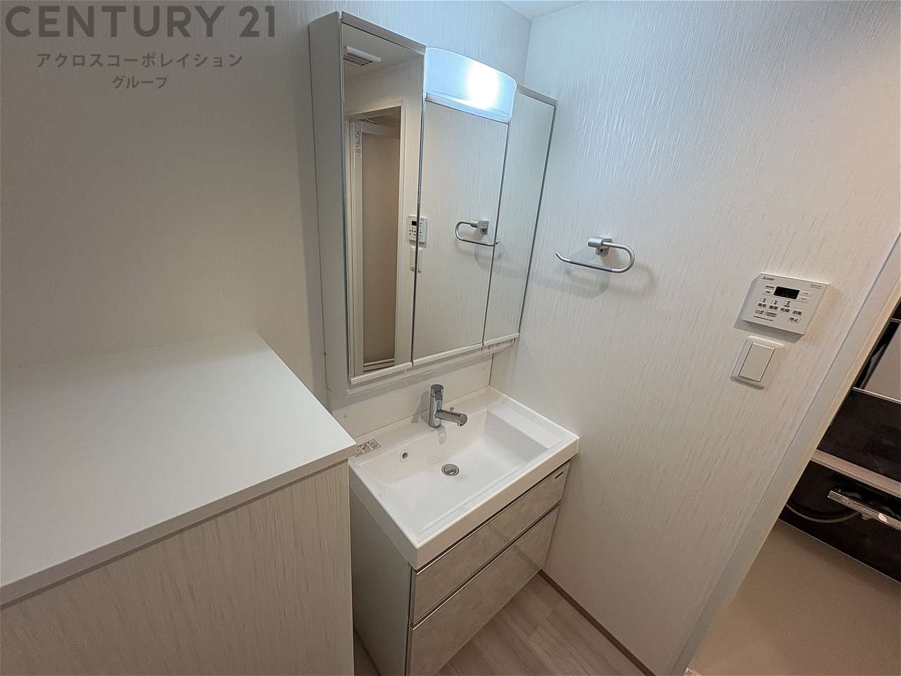 洗面設備　独立洗面化粧台付き☆