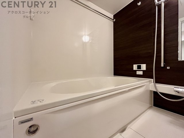 バス・シャワールーム　追い炊き機能・浴室乾燥機付きで便利！