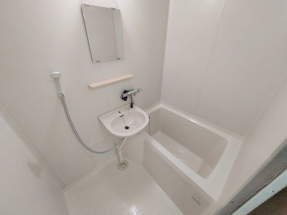 バス・シャワールーム　浴室