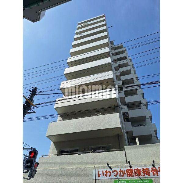 建物外観　１２階建てマンションです。