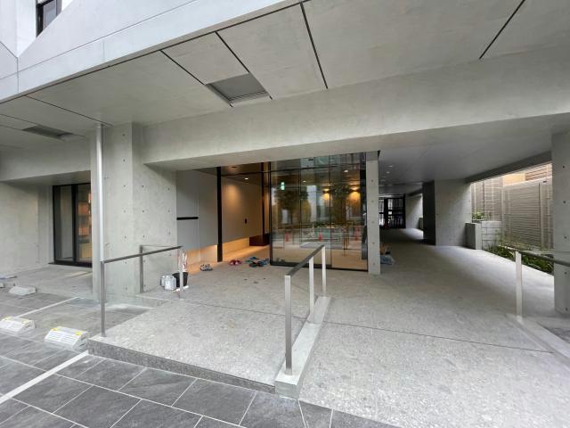 エントランス　エントランス部分