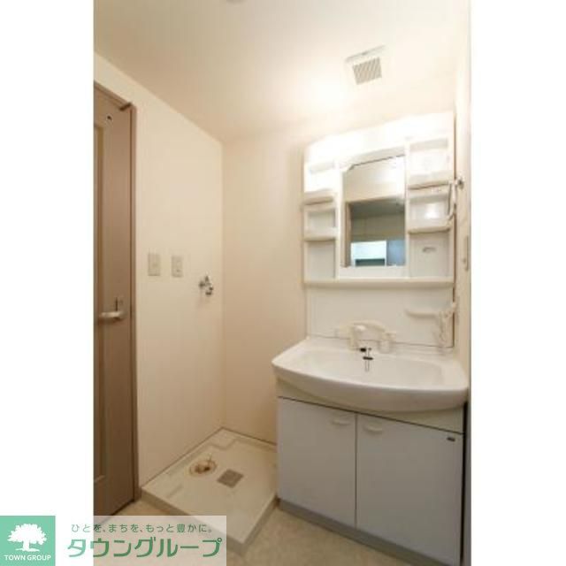 洗面設備　※写真は同タイプ住戸です。