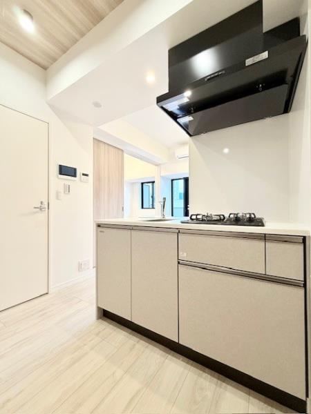 キッチン　コンパクトなキッチンで掃除もラクラク