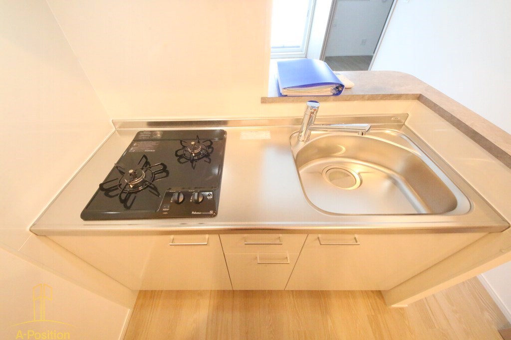 キッチン　アヴェニール中崎