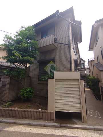 建物外観　室内見学承ります。当店掲載物件以外もまとめてお問合頂けます。