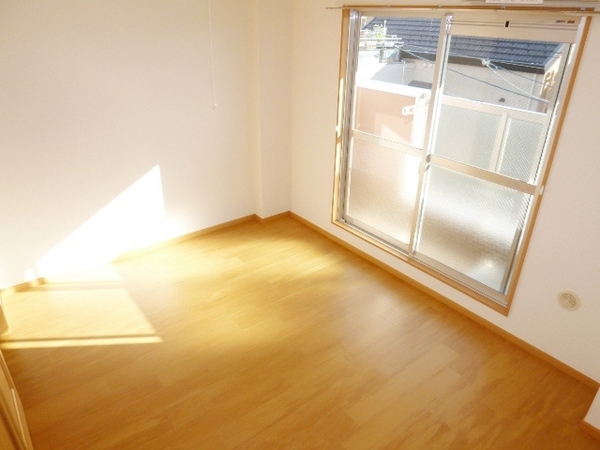 居室・リビング　エアコン付きで初期費用を抑えられます☆