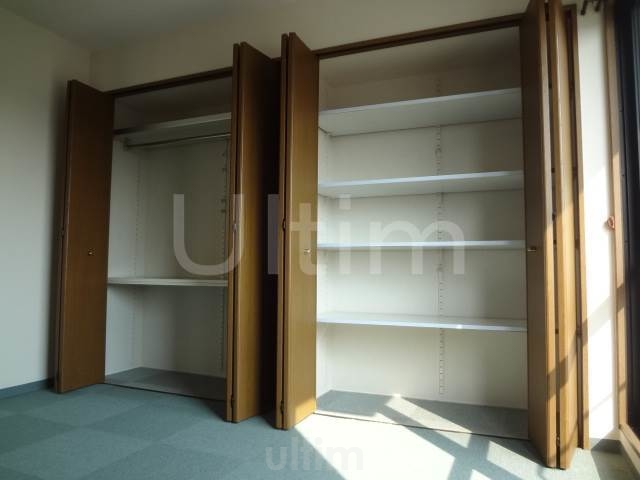 収納　クローゼット