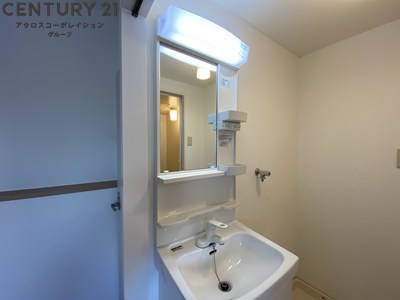 洗面設備　独立洗面化粧台付きでおすすめです！