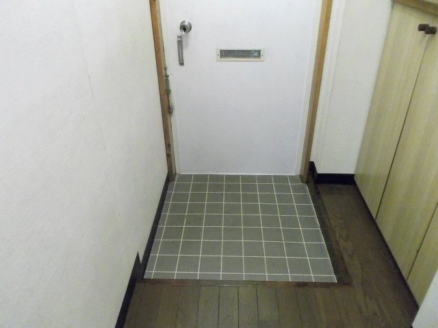 玄関　2017年5月撮影