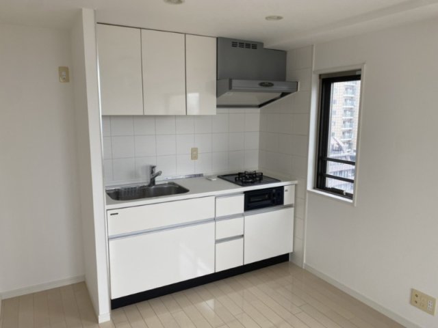 キッチン　別部屋参考写真