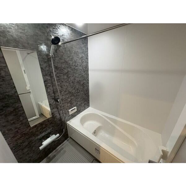 バス・シャワールーム　同仕様　別棟