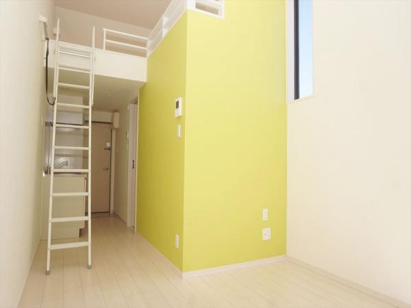 居室・リビング　内装