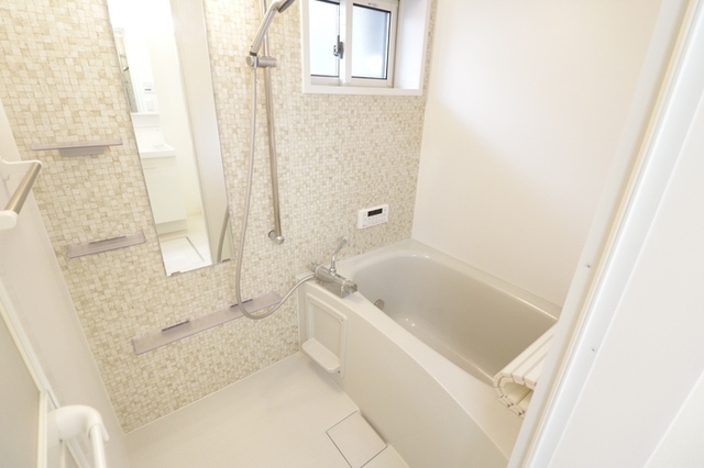 バス・シャワールーム　Ａ１０２・バス