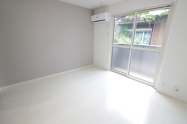 居室・リビング　Ａ１０２・洋室