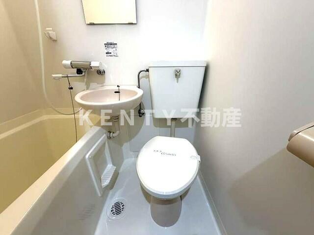 トイレ　コンパクトで使いやすいトイレです