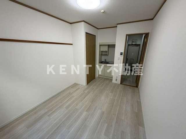 その他部屋・スペース　明るい色調の室内です