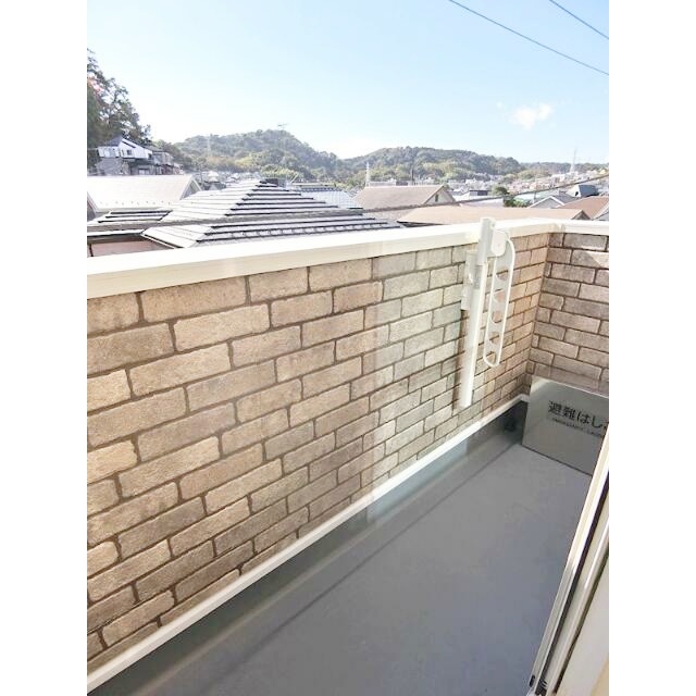 バルコニー　眺望良好・南向き♪