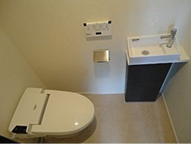 トイレ　別部屋参照